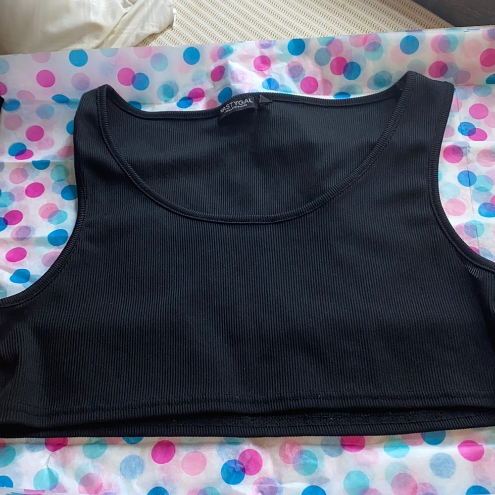 Black crop top